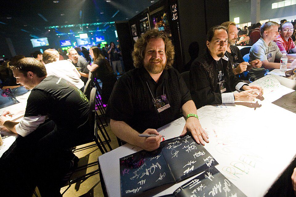 Brower and Derek Duke signing autographs at BlizzCon 2009